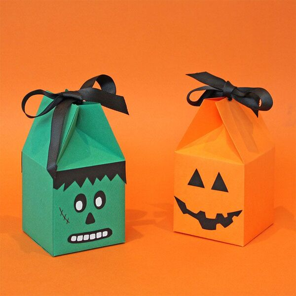 gift boxes for halloween